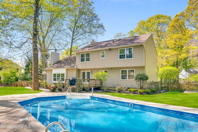 79 Green Meadow Boulevard, Middletown, NJ 07748