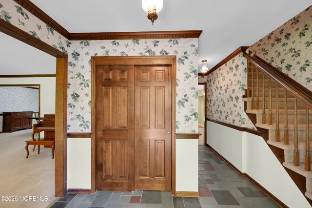 79 Green Meadow Boulevard, Middletown, NJ 07748