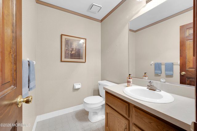 79 Green Meadow Boulevard, Middletown, NJ 07748