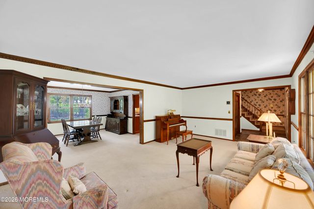 79 Green Meadow Boulevard, Middletown, NJ 07748