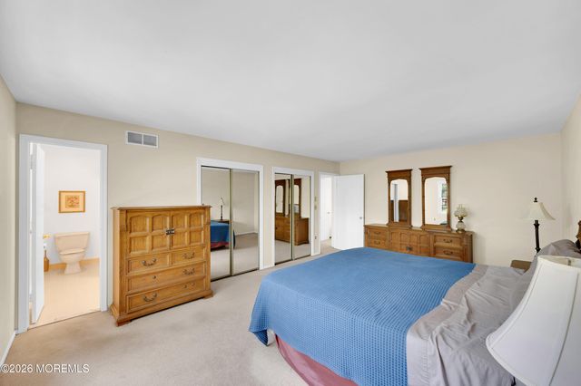 79 Green Meadow Boulevard, Middletown, NJ 07748