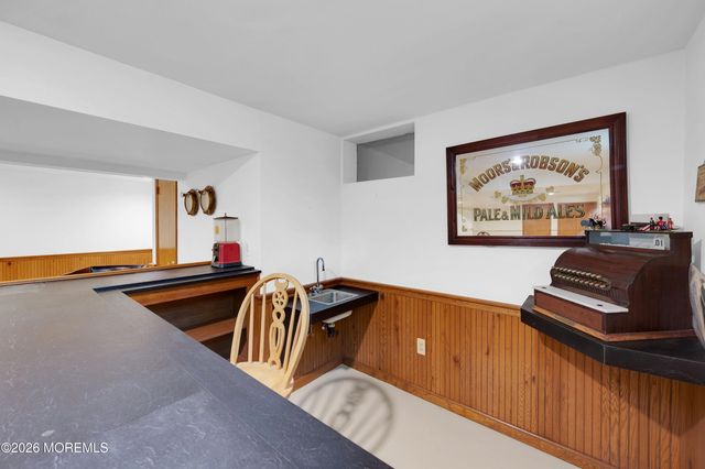 79 Green Meadow Boulevard, Middletown, NJ 07748