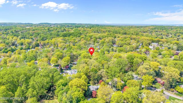 79 Green Meadow Boulevard, Middletown, NJ 07748