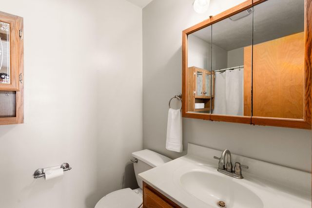 1262 E 900 N, La Porte, IN 46350