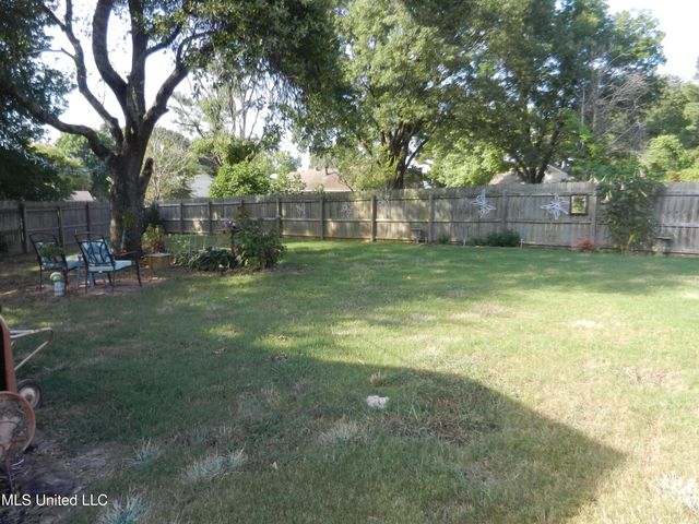 3530 Woodmont Cove, Horn Lake, MS 38637