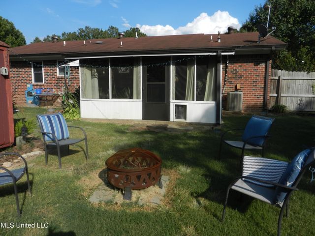 3530 Woodmont Cove, Horn Lake, MS 38637