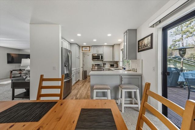 15099 Fay Rd, Grass Valley, CA 95949