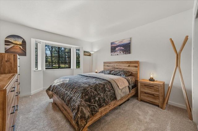 15099 Fay Rd, Grass Valley, CA 95949