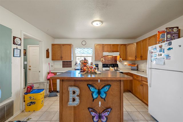 5288 Ft Graham Road, West, TX 76691