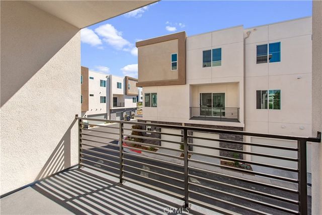 105 Culture, Irvine, CA 92618