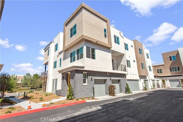 105 Culture, Irvine, CA 92618