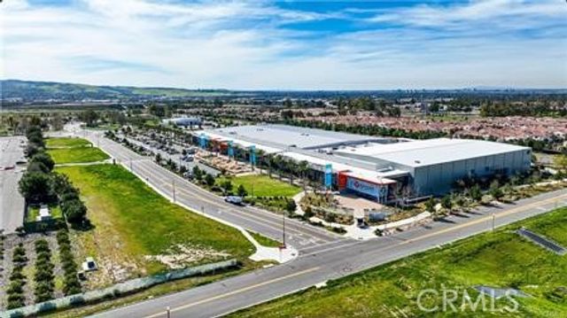 105 Culture, Irvine, CA 92618