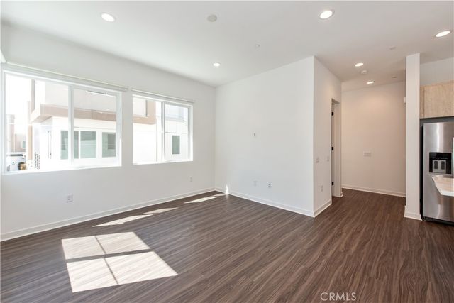 105 Culture, Irvine, CA 92618