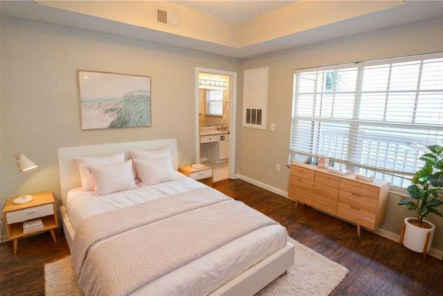 800 S DAKOTA AVENUE 235, Tampa, FL 33606