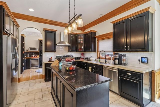 1019 11th Avenue SE, Altoona, IA 50009