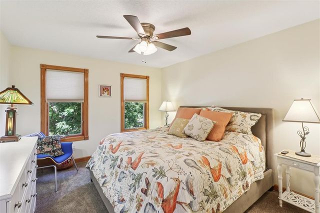 1019 11th Avenue SE, Altoona, IA 50009