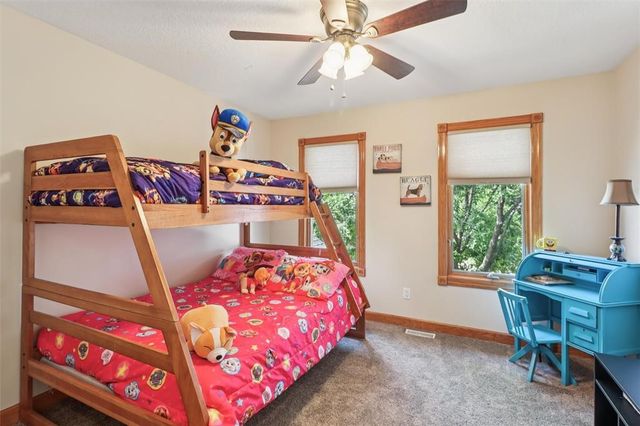 1019 11th Avenue SE, Altoona, IA 50009