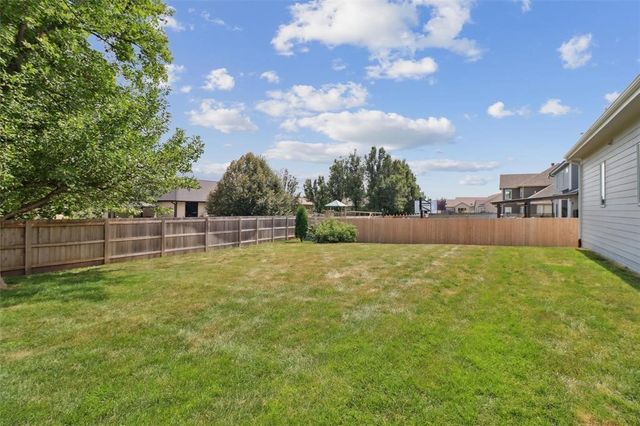 1019 11th Avenue SE, Altoona, IA 50009