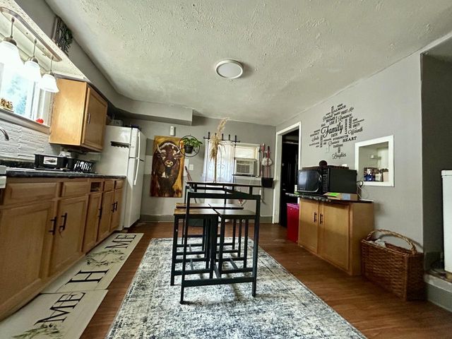 5845 N 35th STREET, Milwaukee, WI 53209