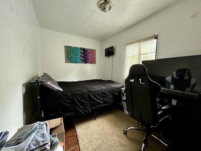 5845 N 35th STREET, Milwaukee, WI 53209