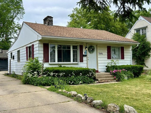 5845 N 35th STREET, Milwaukee, WI 53209