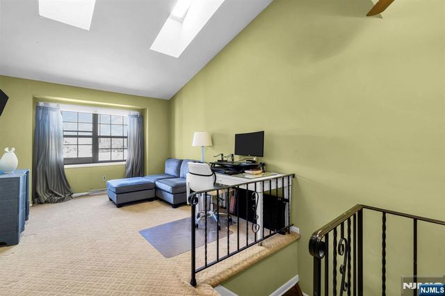 101 E Oak Street F6, Oakland, NJ 07436