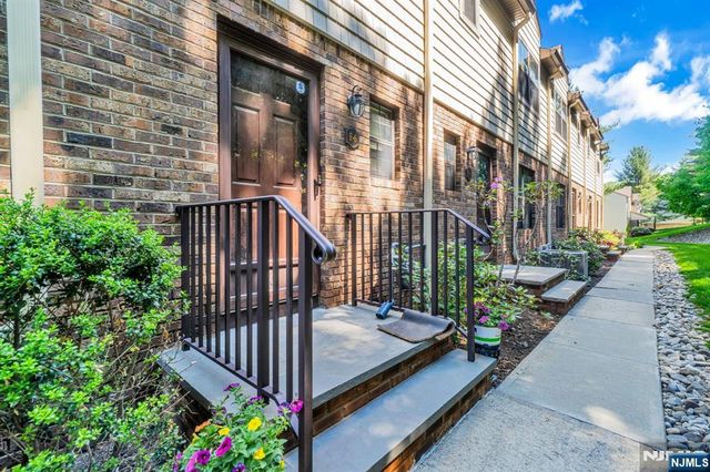 101 E Oak Street F6, Oakland, NJ 07436