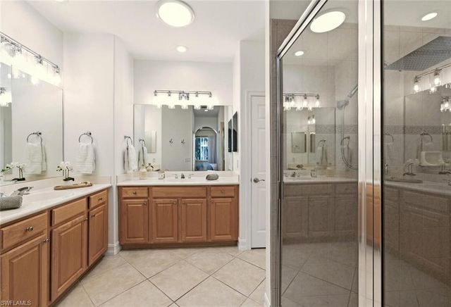 1822 Tarpon Bay DR S # 92, Naples, FL 34119