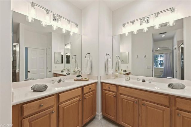 1822 Tarpon Bay DR S # 92, Naples, FL 34119