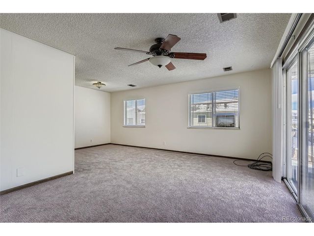 9859 Croke Dr, Denver, CO 80260