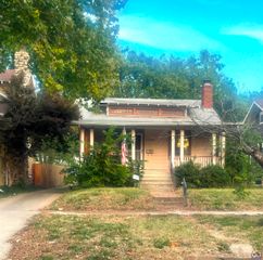 312 SW Elmwood AVE, Topeka, KS 66606