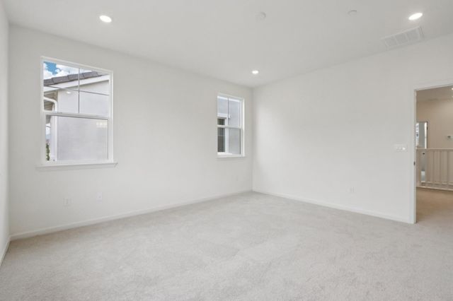 2211 Daisy Drive, Hollister, CA 95023