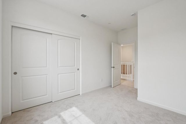 2211 Daisy Drive, Hollister, CA 95023