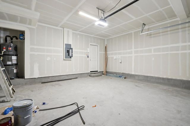 2211 Daisy Drive, Hollister, CA 95023