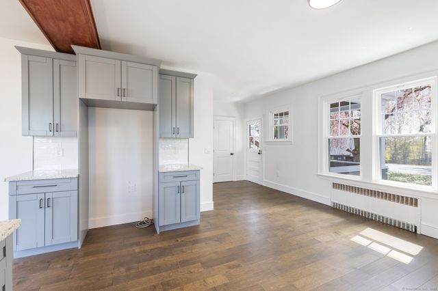 60 Mill Street, New Britain, CT 06051