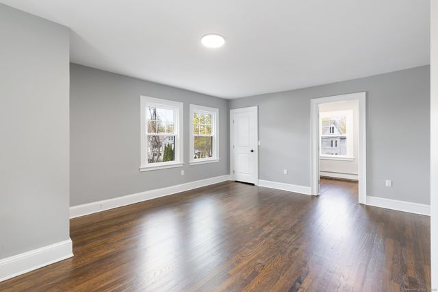 60 Mill Street, New Britain, CT 06051