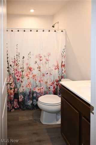 1020 Sandstone Avenue, Akron, OH 44312