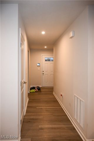 1020 Sandstone Avenue, Akron, OH 44312