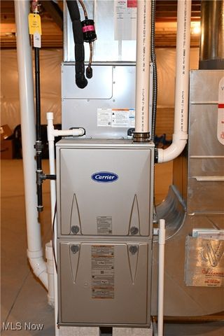 1020 Sandstone Avenue, Akron, OH 44312