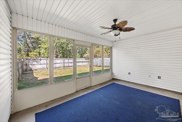 6886 Kapok Dr, Milton, FL 32583