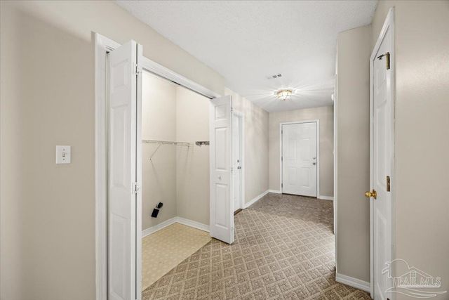 6886 Kapok Dr, Milton, FL 32583