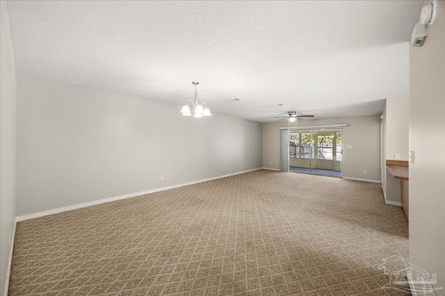 6886 Kapok Dr, Milton, FL 32583