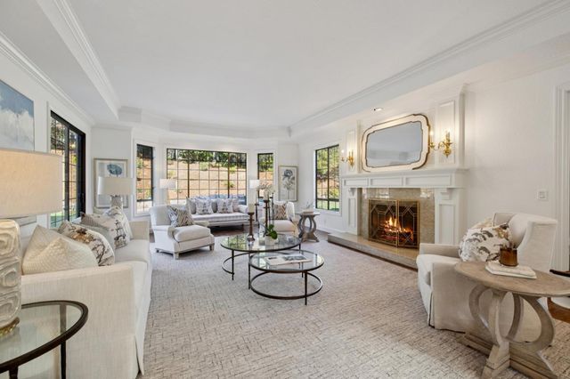 1080 Macadamia Drive, Hillsborough, CA 94010