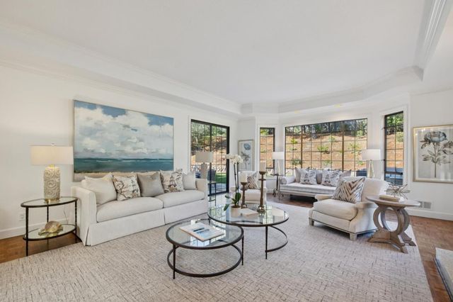 1080 Macadamia Drive, Hillsborough, CA 94010