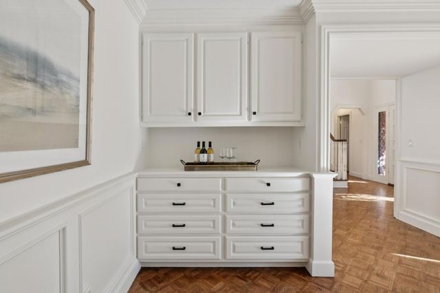 1080 Macadamia Drive, Hillsborough, CA 94010