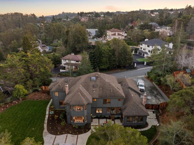 1080 Macadamia Drive, Hillsborough, CA 94010