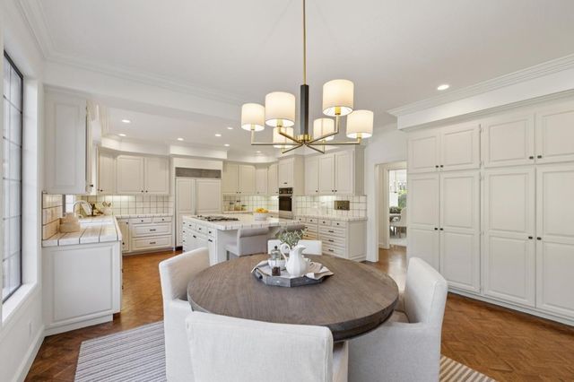 1080 Macadamia Drive, Hillsborough, CA 94010