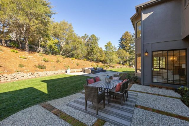 1080 Macadamia Drive, Hillsborough, CA 94010