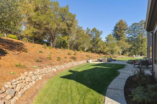 1080 Macadamia Drive, Hillsborough, CA 94010