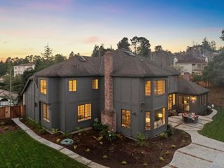 1080 Macadamia Drive, Hillsborough, CA 94010